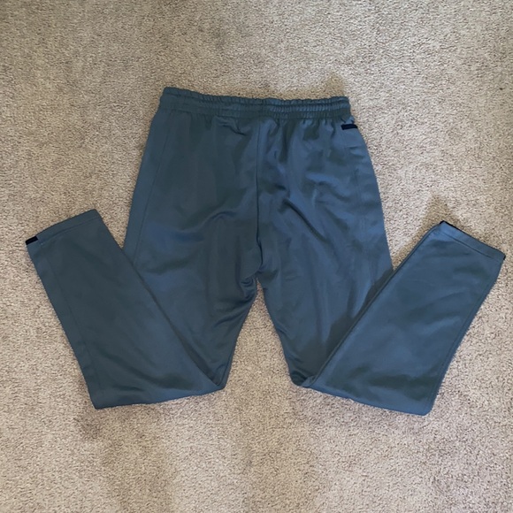 Under armor men’s pants - Picture 3 of 3
